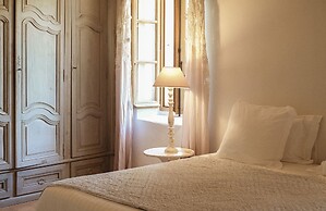 Le Galinier, Lourmarin, a Beaumier Guesthouse