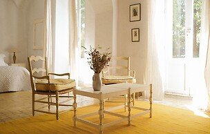 Le Galinier, Lourmarin, a Beaumier Guesthouse