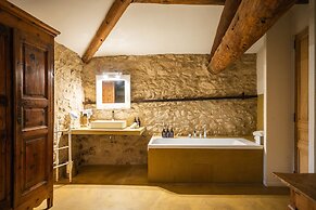 Le Galinier, Lourmarin, a Beaumier Guesthouse