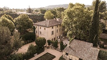 Le Galinier, Lourmarin, a Beaumier Guesthouse