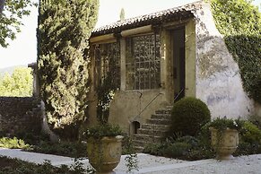 Le Galinier, Lourmarin, a Beaumier Guesthouse