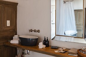 Le Galinier, Lourmarin, a Beaumier Guesthouse