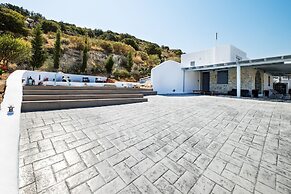 Paros Nereids Villas