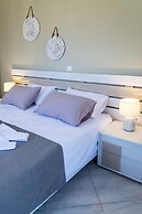 Paros Nereids Villas