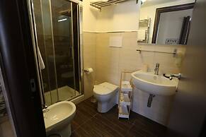 Suite 39 Guest House