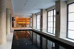 Urban Valley Resort