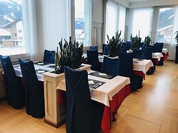 Parkhotel Bellevue Lenk