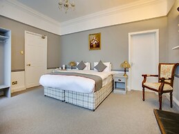 The Murray Arms Hotel