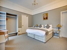 The Murray Arms Hotel
