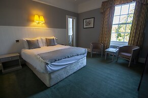 The Murray Arms Hotel