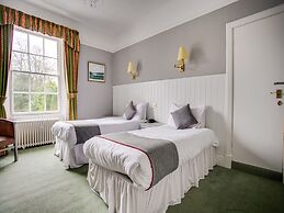 The Murray Arms Hotel