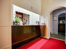 The Murray Arms Hotel