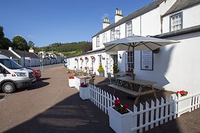 The Murray Arms Hotel
