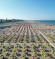 Beach Hotel Clerice