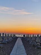 Beach Hotel Clerice