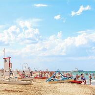 Beach Hotel Clerice