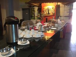 Fana Hotel
