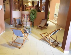Fana Hotel