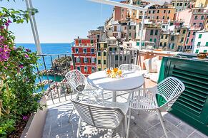 La Vista di Marina by The First