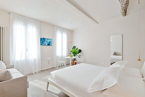 La Vista di Marina by The First