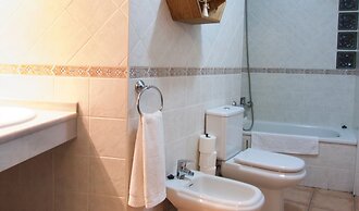 Casa Rural Los Moros