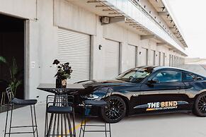 Rydges Pit Lane Hotel