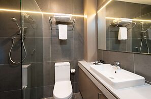 Rydges Pit Lane Hotel