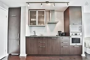 Modern Skyscraper Studio by CN Tower