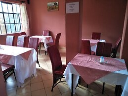 Royal Delight Hotel & Apartments