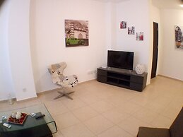 3 Bed Apartment on the Beach