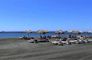 3 Bed Apartment on the Beach