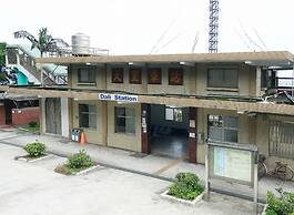 Migratory Birds Hotel