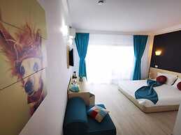 Ryanna Beach - Plaja Belona