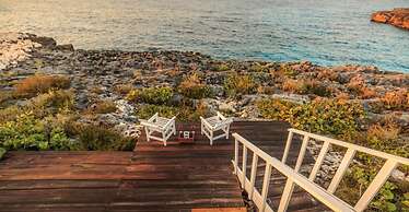 Paradise  Beach Front Apartment