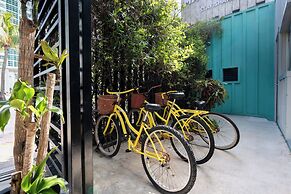 Mayan Monkey Cancun | Social Hotel