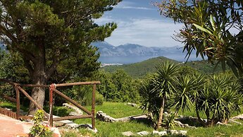 Il Rifugio del Contadino Country House