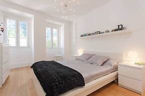 Lisbon Deluxe Flat in Principe Real