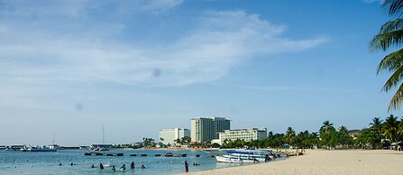 White Sands at Sandcastles