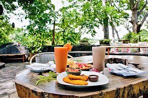 Isleta El Espino Ecolodge