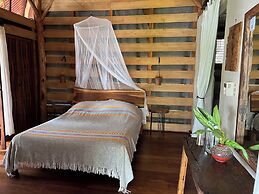 Isleta El Espino Ecolodge