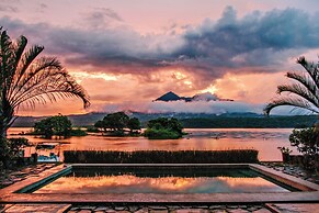 Isleta El Espino Ecolodge