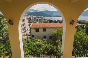 Apartments Villa Ana