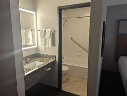 AmericInn by Wyndham St. Peter