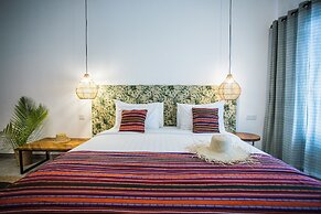 Abdi Hotel & Bungalow