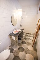 Abdi Hotel & Bungalow