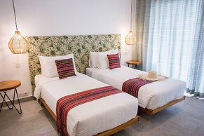 Abdi Hotel & Bungalow