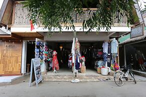 Abdi Hotel & Bungalow