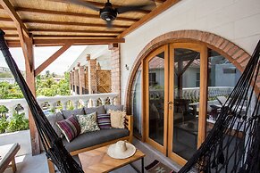 Abdi Hotel & Bungalow