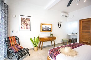 Abdi Hotel & Bungalow