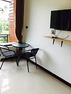 Baan Suan Punpaka Resort